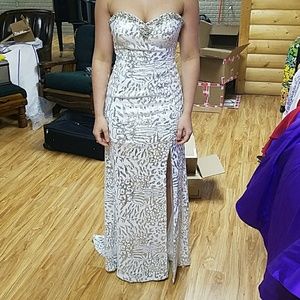 Prom dress size 2